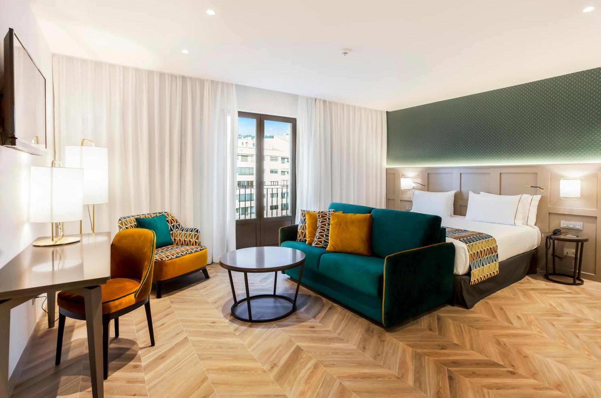 Junior Suite con vistas,1709932033:JPEG