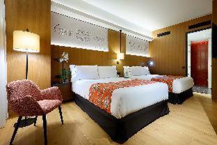 Triple Room,697315476:JPEG