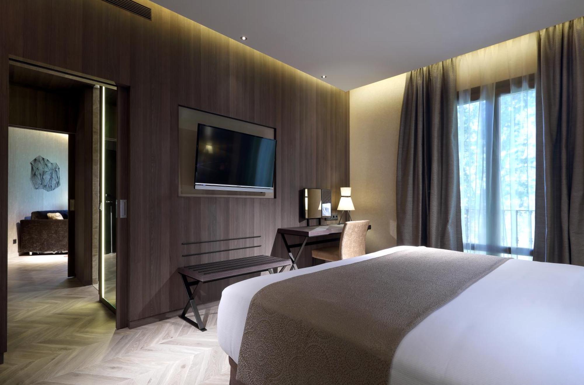 Two-Bedroom Suite,1207776886:JPEG