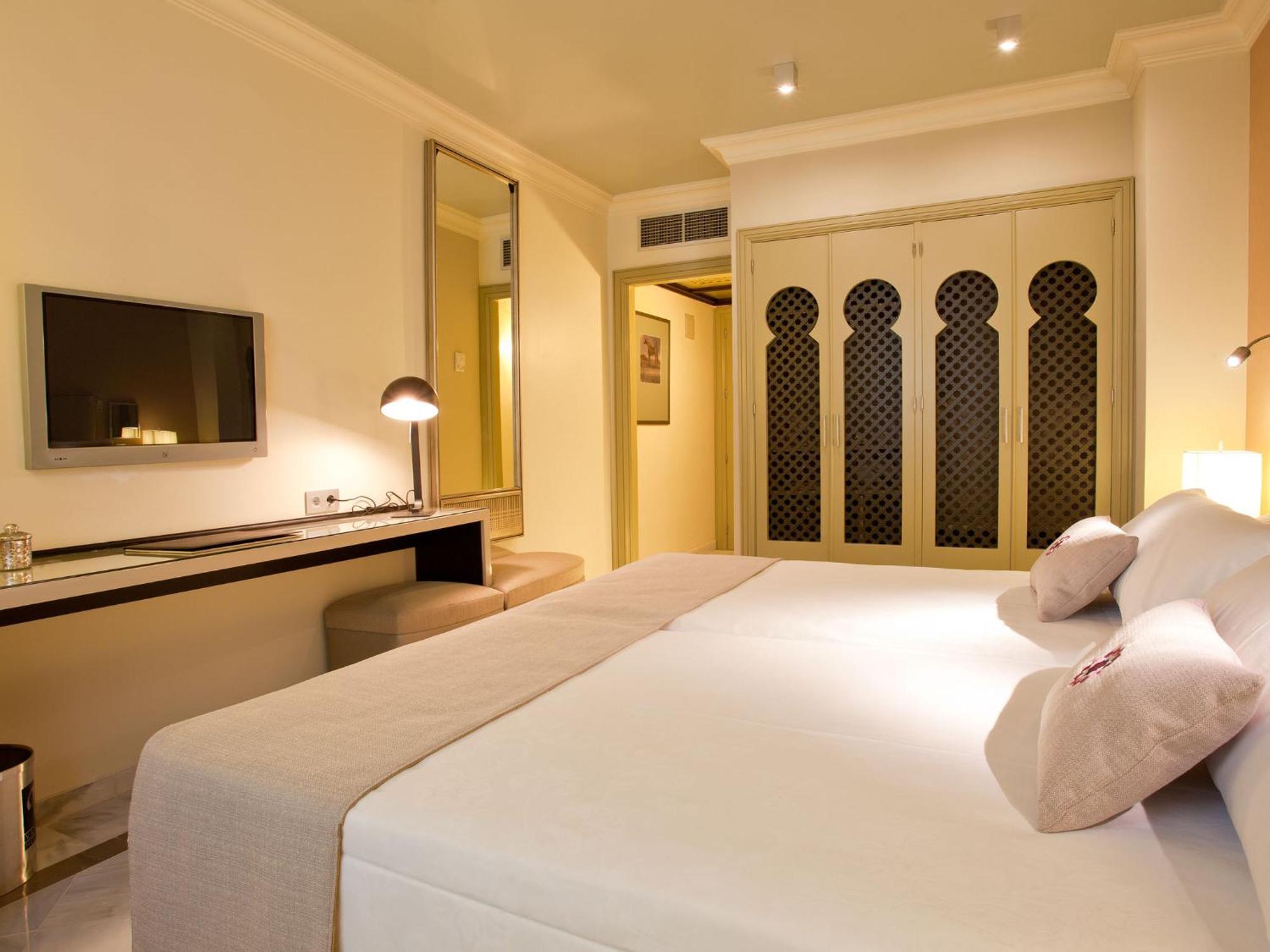 Two Connecting Double Rooms,117782221:JPEG